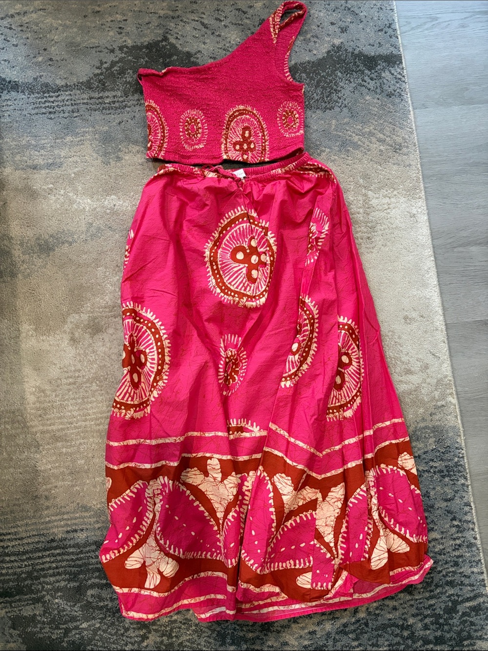 House of Harlow Bright Pink One-Shoulder Two- Piece Outfit